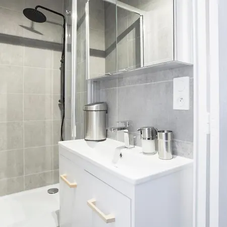 Sandy - 2 Bedrooms Apartament Biarritz