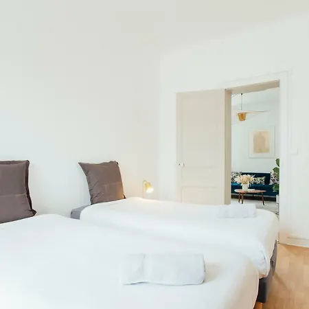 Sandy - 2 Bedrooms Biarritz