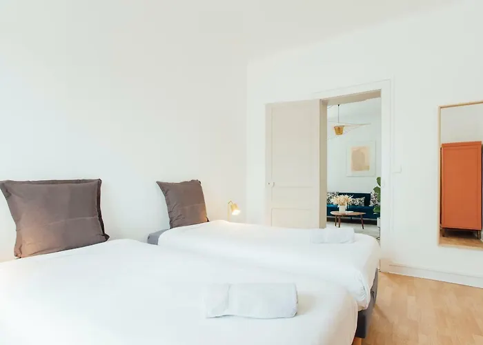 Sandy - 2 Bedrooms Biarritz